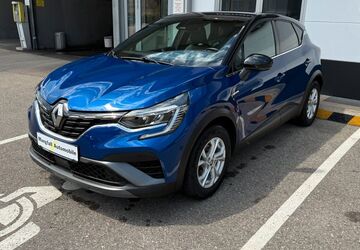 Renault Captur 105.333 km 15.900 &euro; Bad Aibling 83043